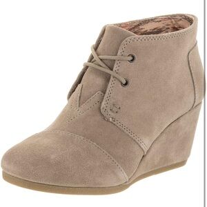 Tom’s desert wedge bootie